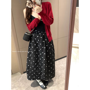 韩系黑白波点花苞裙女2026春季新款绝美巨好看的夹棉a字半身裙子