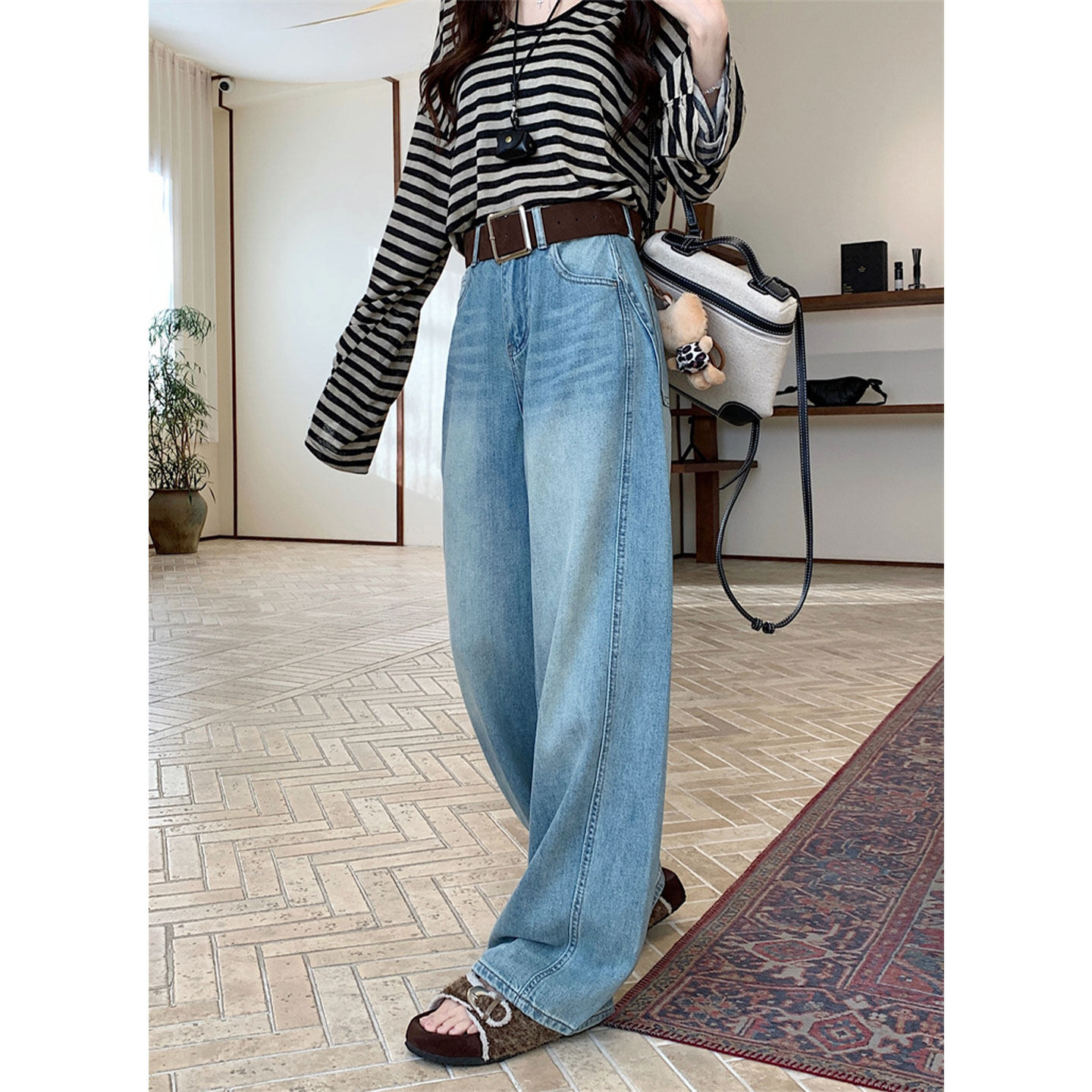 2026春季新款复古蓝色弯刀牛仔裤女高腰显瘦a字休闲直筒阔腿长裤,女装/女士精品,牛仔裤,淘宝优惠券,粉丝福利购,淘宝优惠卷