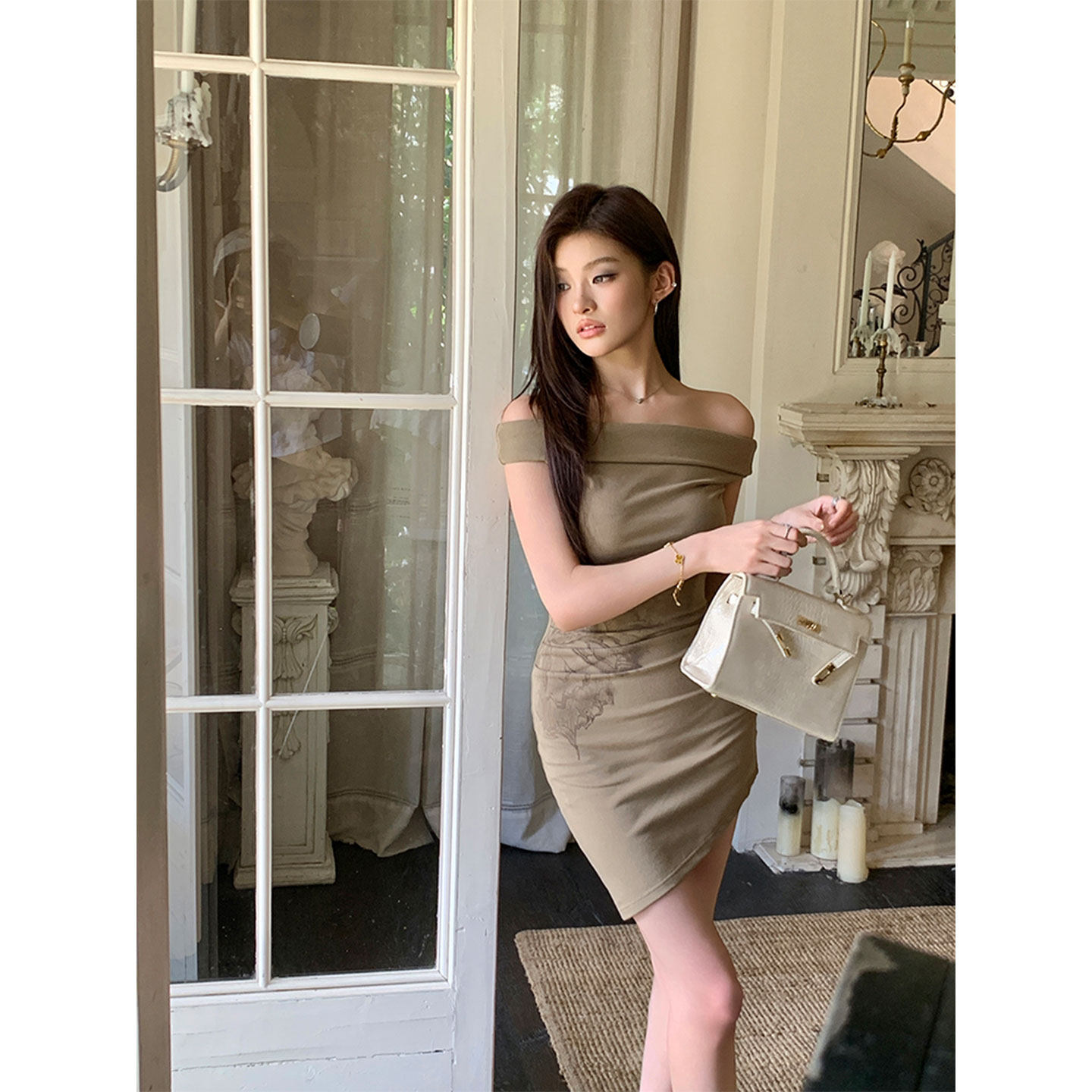 2026夏装新款不规则短裙褶皱印花修身一字肩连衣裙女包臀短裙子