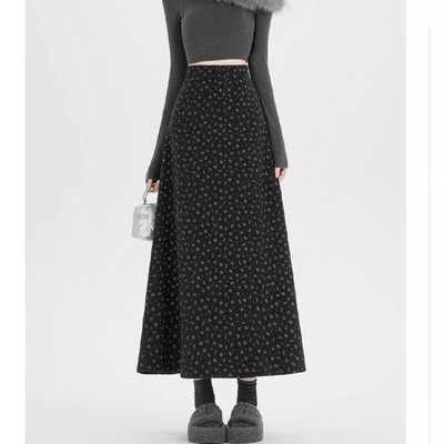 高腰显瘦毛呢半身裙女超好看冬裙