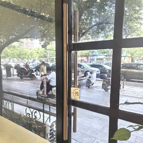 铝合金加厚马蹄脚门把手偏心无框玻璃门肯德基圆管大门木门拐斜脚