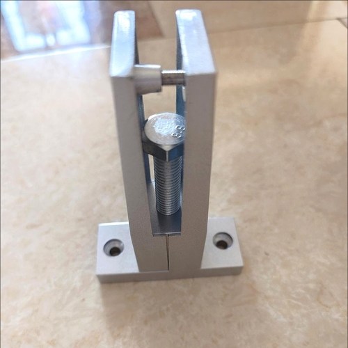 五金指示隔板脚角码门锁底座支撑脚公共卫生间公共厕所套装喷砂