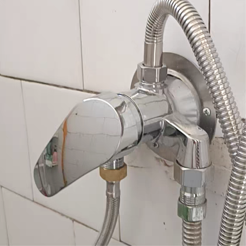 上水太阳能全铜二合一卫生间热水器浴室套装明装淋浴配件开关阀