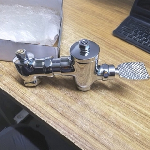 脚踩式 公厕卫生间配件自闭式 便池厕所蹲便器冲洗阀手按冲水阀