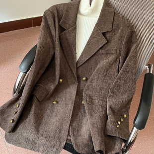 外套女胖mm春秋新款 气质百搭咖色西装 宽松显瘦双排扣西服 女装 大码