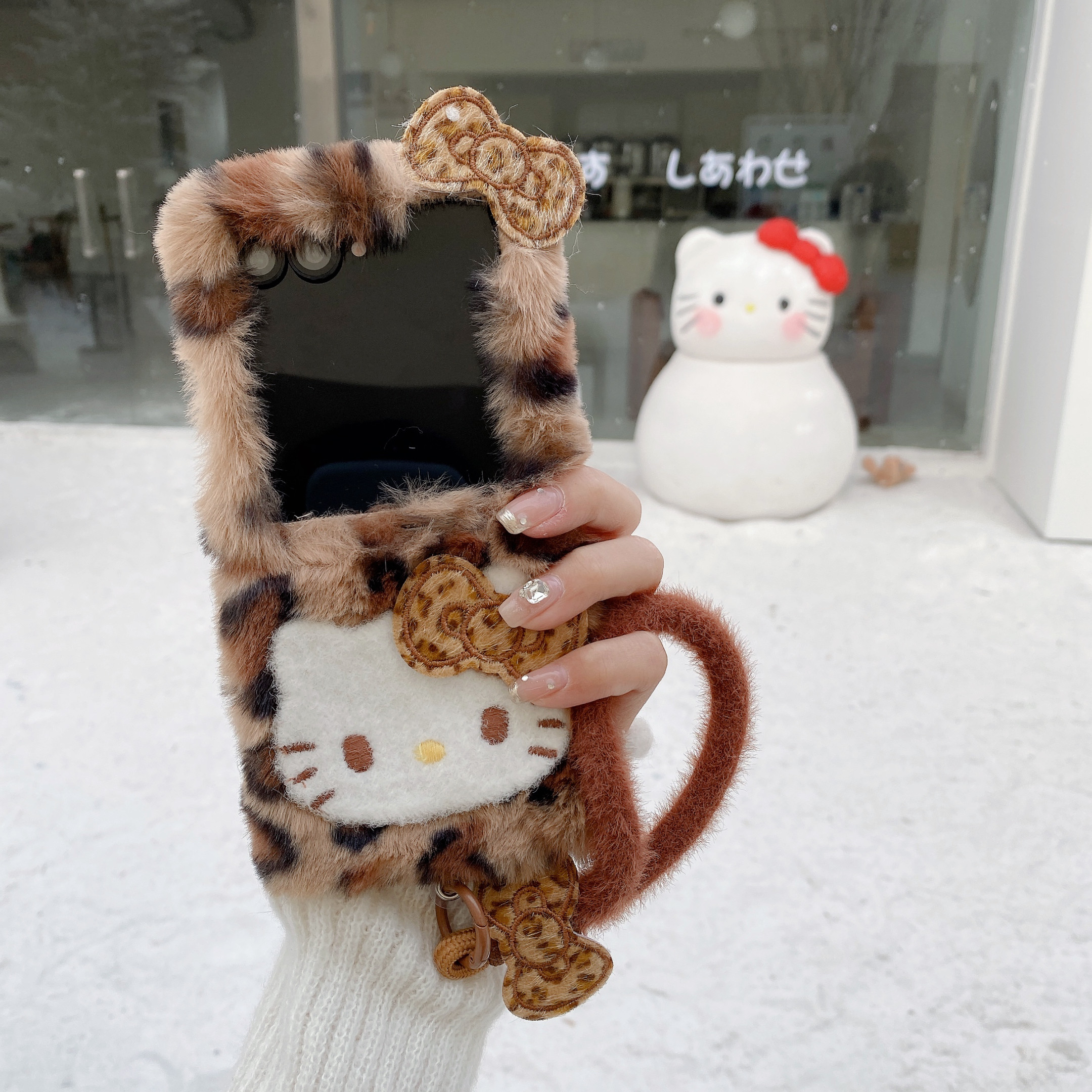 秋冬毛绒豹纹Kitty猫手机壳小米mixflip2磁吸保护套荣耀magicVFlip2防摔壳包中轴oppoN3Flip折叠屏摩托罗拉