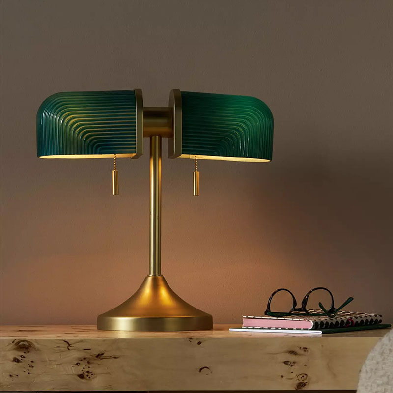 美式复古绿色玻璃台灯卧室床头书房客厅装饰氛围感中古风立式灯具