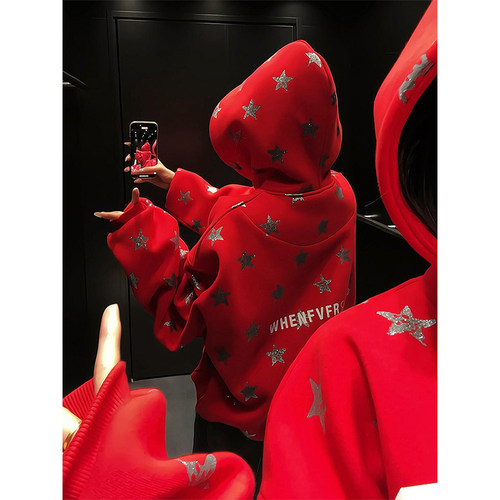 美式复古红色字母星星连帽卫衣女