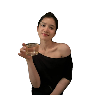 张婧仪同款黑色宽松休闲短袖T恤女夏季一字斜露肩辣妹氛围感上衣