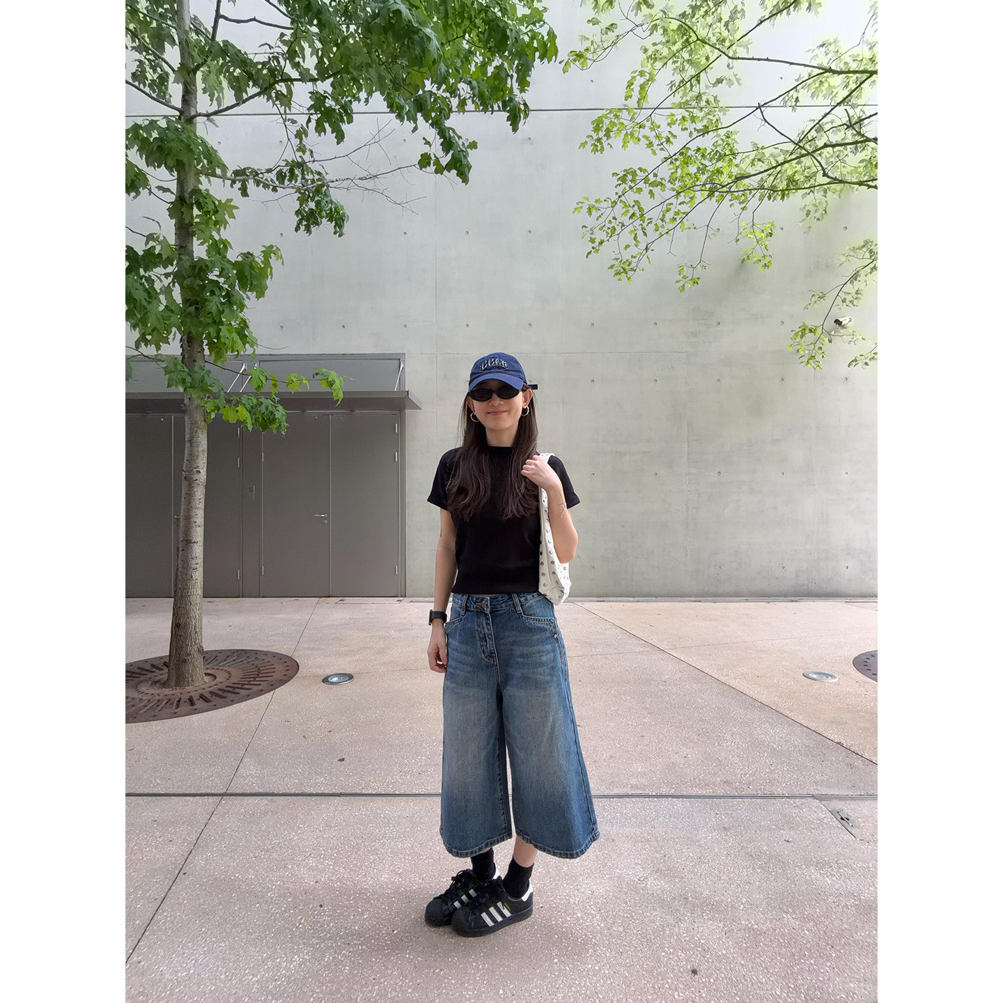 美式复古高街磨白七分牛仔裤女夏图片
