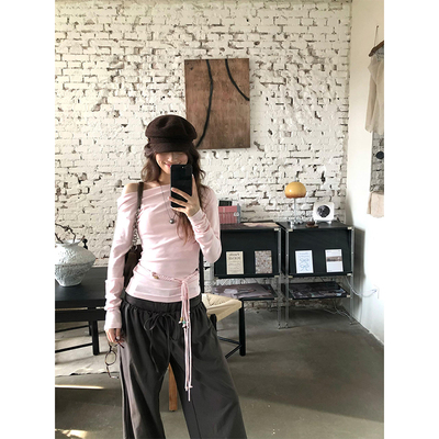 韩系辣妹斜肩设计感长袖t恤女