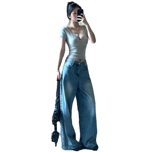 美式复古v领辣妹紧身短袖t恤女夏季2025新款正肩纽扣修身短款上衣