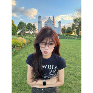显瘦短款 修身 辣妹独特漂亮上衣 t恤女夏季 藏青色腊肠小狗正肩短袖