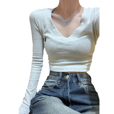 纯欲风V领别致长袖t恤女春秋辣妹