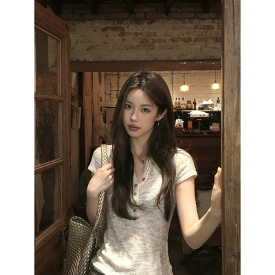 麻棉亮片亨利领正肩短袖t恤女