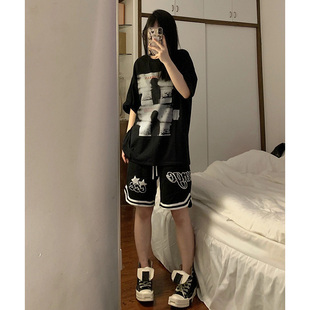 潮牌街头宽松休闲运动五分裤 欧美嘻哈复古字母刺绣篮球短裤 女夏季