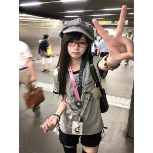 撞色宽松小众设计感半袖 t恤女夏季 上衣 复古堕落天使正肩短袖 美式