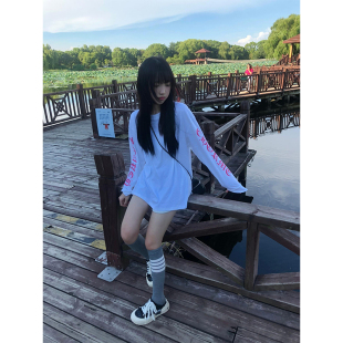 宽松慵懒休闲百搭打底上衣 2025新款 国潮牌梵文印花长袖 t恤女秋季