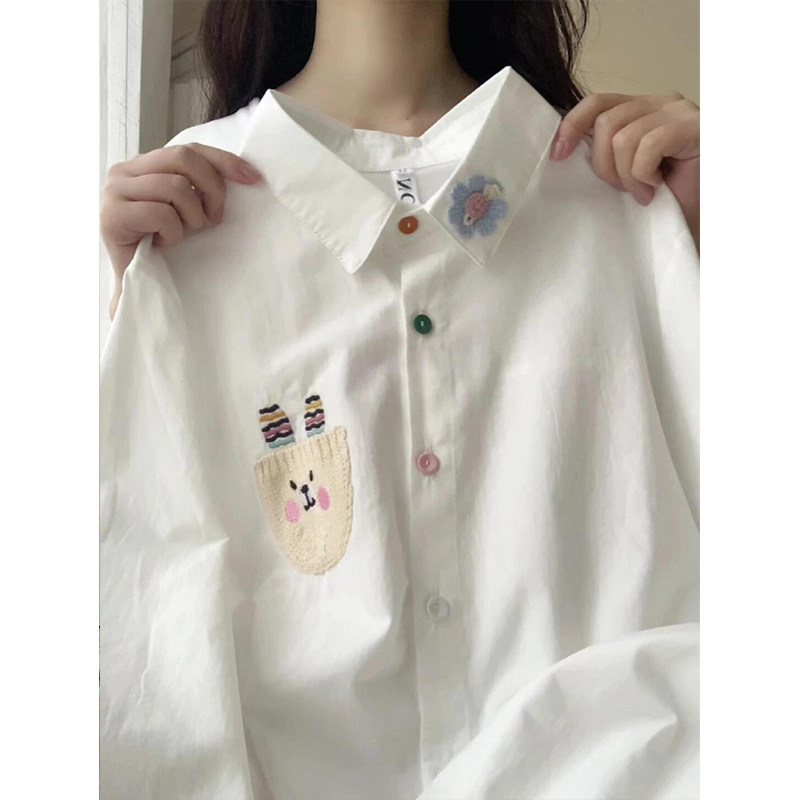 韩系卡通兔子刺绣口袋白色长袖衬衫女春季设计感彩扣花朵衬衣上衣,女装/女士精品,衬衫,淘宝优惠券,粉丝福利购,淘宝优惠卷