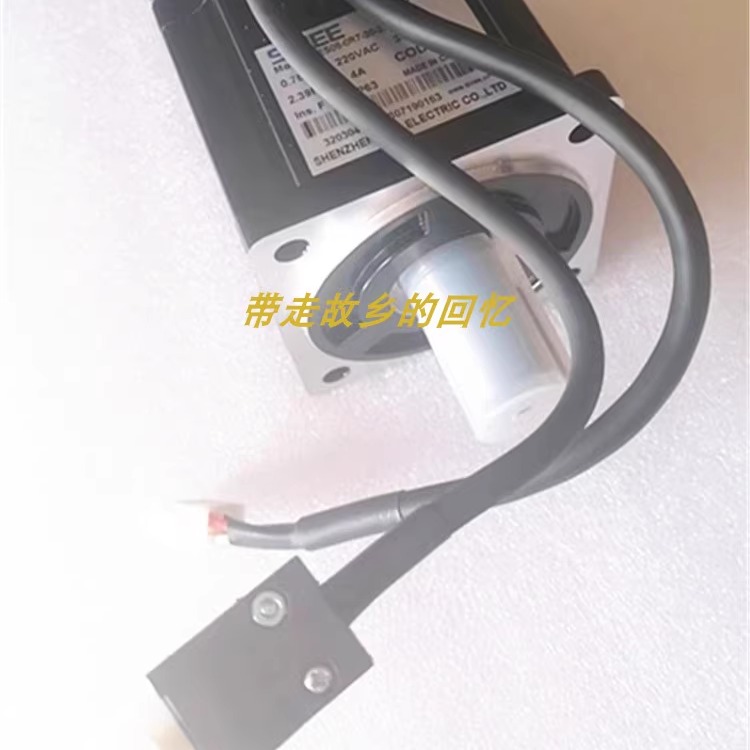 正弦伺服电机SES18-4R4-15-3FBY1