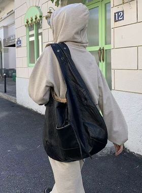 Sleep at 11 街头通勤大容量两背豹纹拼接百搭皮质系带手提单肩包