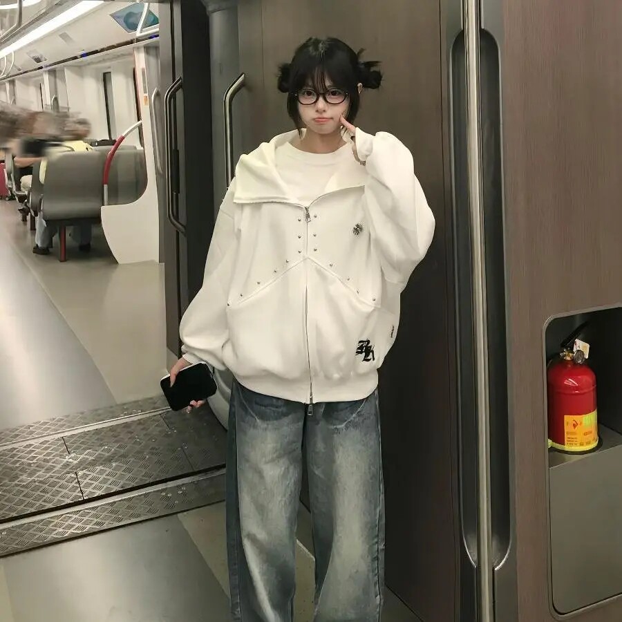 现货学院风连帽立体钉珠珍珠卫衣