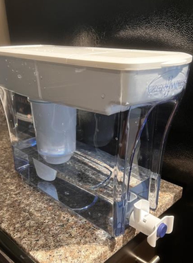 ZeroWater 23杯即饮式5级滤水壶0 TDS 改善自来水口感 IAPMO认证