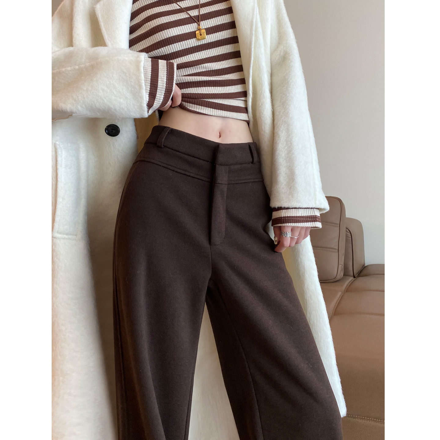 咖色羊毛呢阔腿裤子女秋冬加绒加厚高腰休闲直筒保暖显瘦西装长裤
