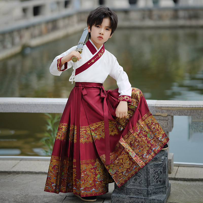 男童改良汉服马面裙套装国庆儿童国风演出服古装2025新款古风唐装