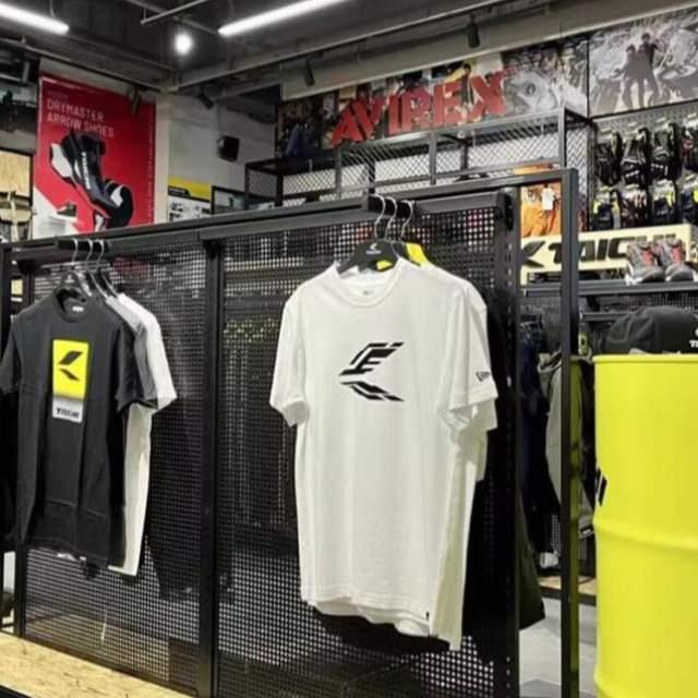 装备配件陈列架骑行男装头盔机车服运动货架服装店架多功能展示架