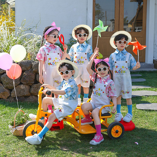 六一儿童演出服小学生啦啦队表演服幼儿园毕业拍照可爱班服背带裤