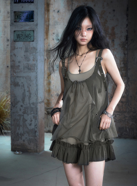 CestNous真两件网纱拼接吊带裙女秋季百搭毛边抽绳系肩带连衣裙