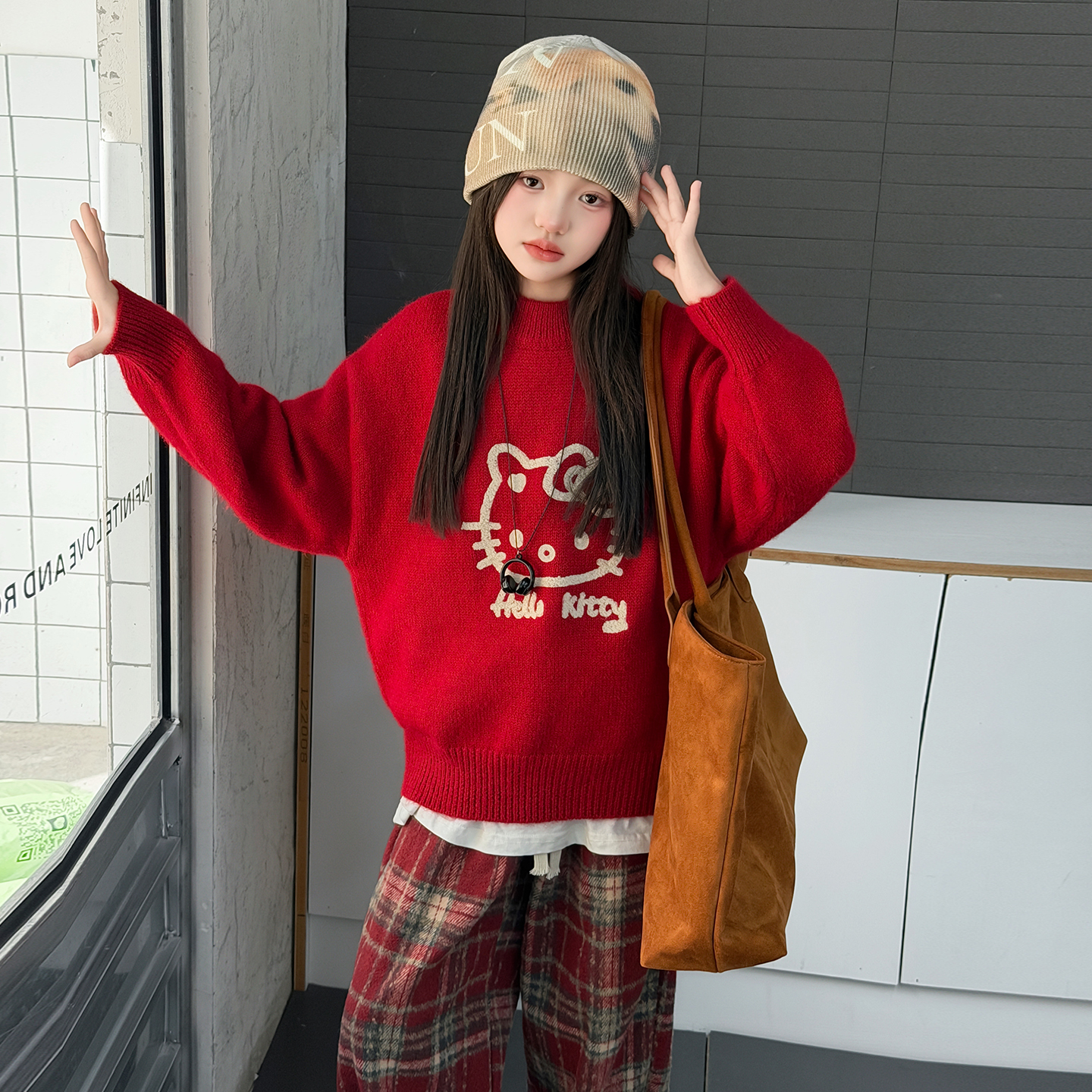 女童秋冬圆领毛衣2025新款