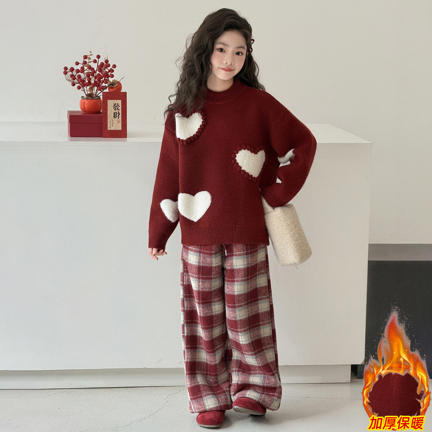 女童秋冬圆领毛衣2025新款