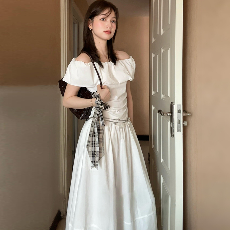 2025夏季新款法式白色一字肩连衣裙子女小个子高级感气质收腰长裙