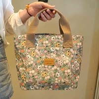 Салатовый кролик