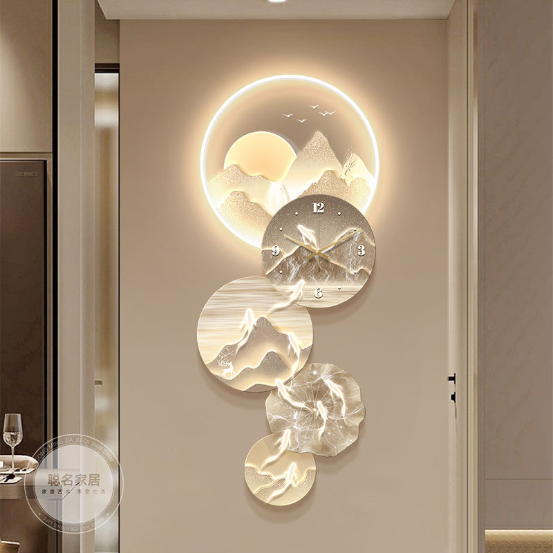 九鱼图玄关装饰画轻奢钟表走廊过道挂画高档大气入户山水画壁灯画