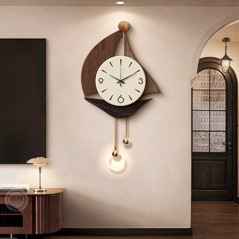 一帆风顺电视背景墙装饰画中古风客厅时钟表挂画高级感挂钟壁灯画