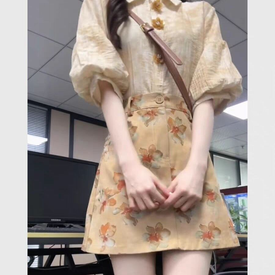 夏季气质穿搭一整套巨好看法式温柔风扎染短袖衬衫裙子两件套装女