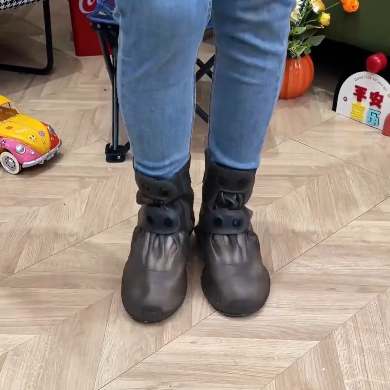 新款2026茶色防雨防滑雨靴加厚耐磨水鞋雨鞋男女款双层雨鞋套