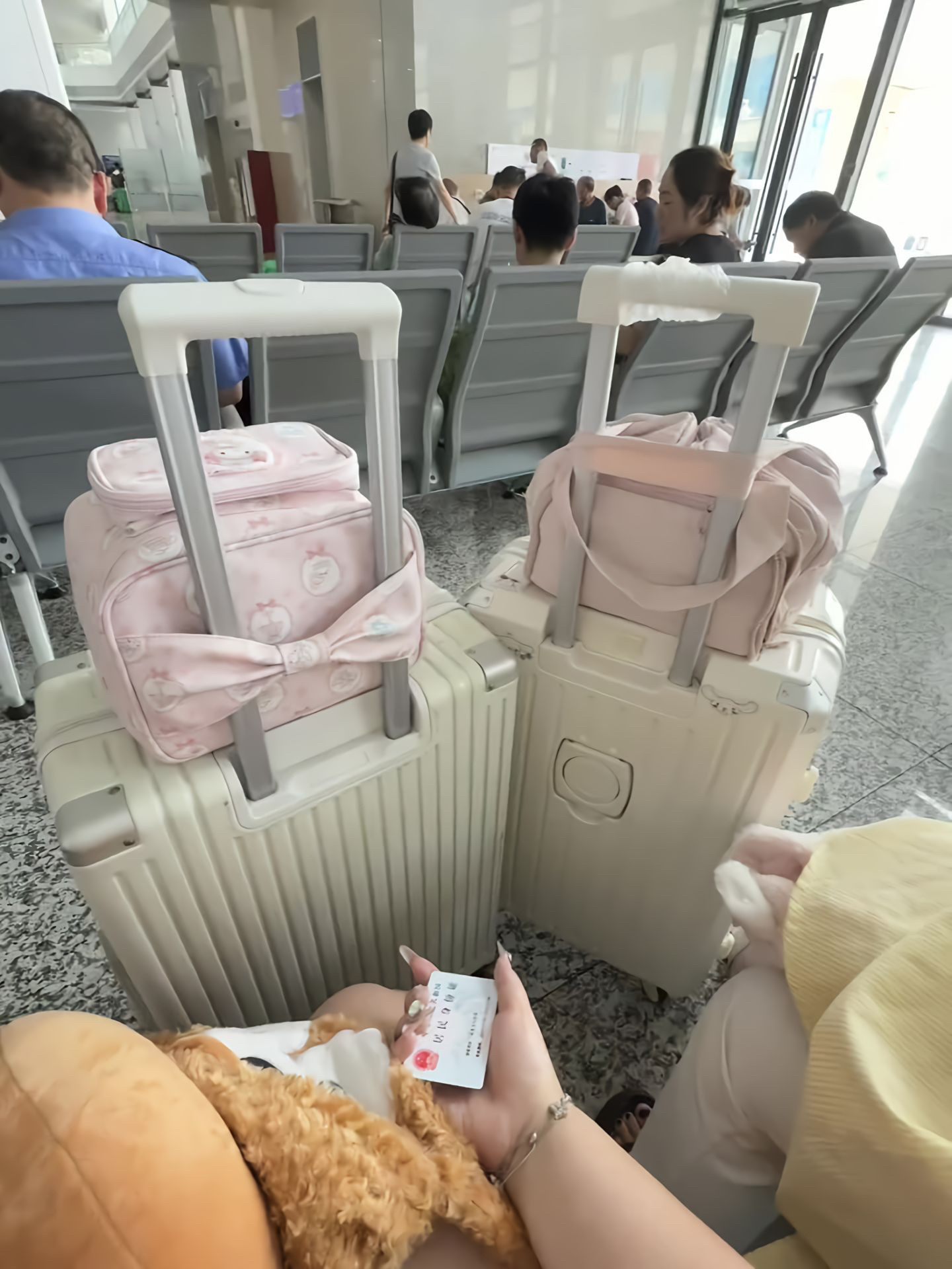 2025年高颜值美乐蒂化妆包旅行便携大容量出行化妆包可爱收纳包