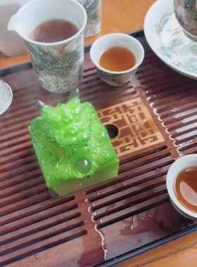 精美摆件新款变色茶宠摆件中式龙印养茶玩茶桌摆件功夫茶具配件