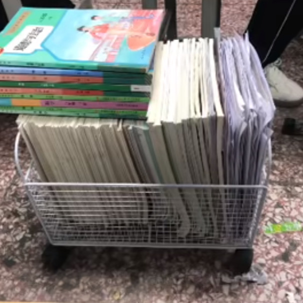 便携式搬运储物装放书包桌面带滚轮书箱盒可移动书本收纳箱