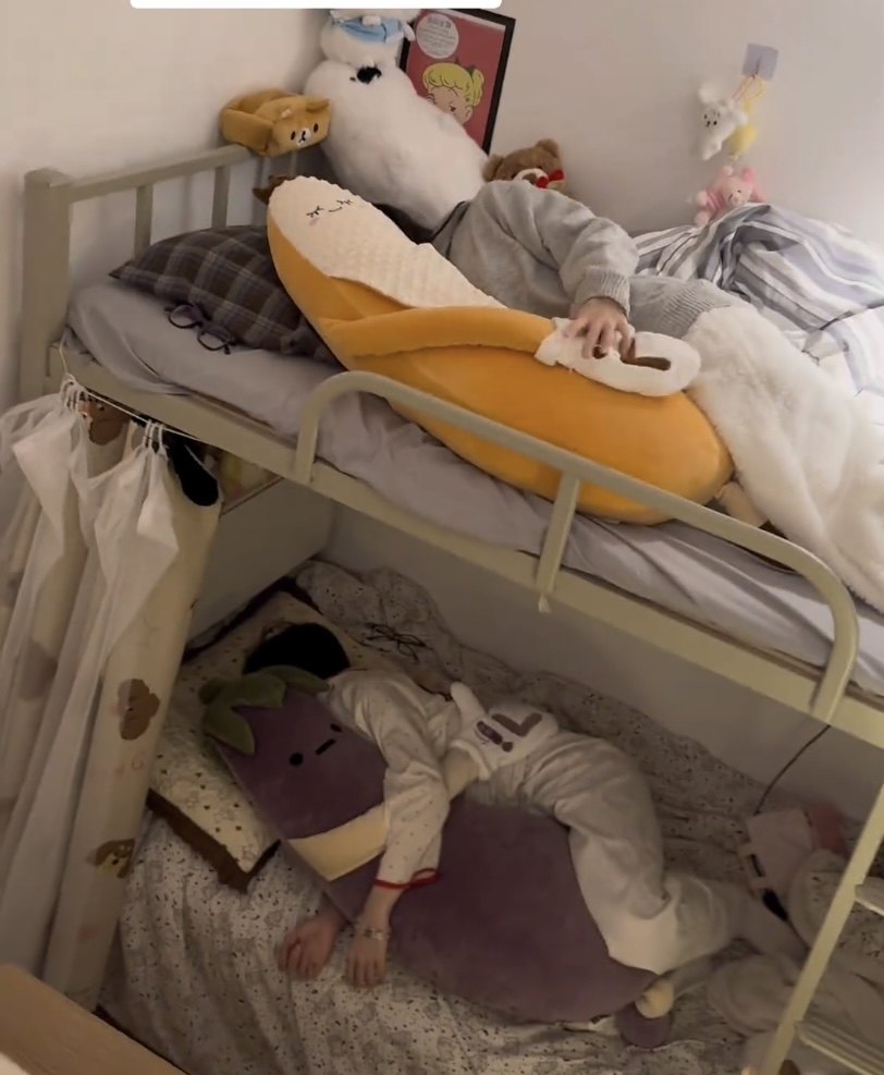 新款香蕉哄睡加大款抱枕睡觉夹腿抱枕侧睡抱哄睡神器