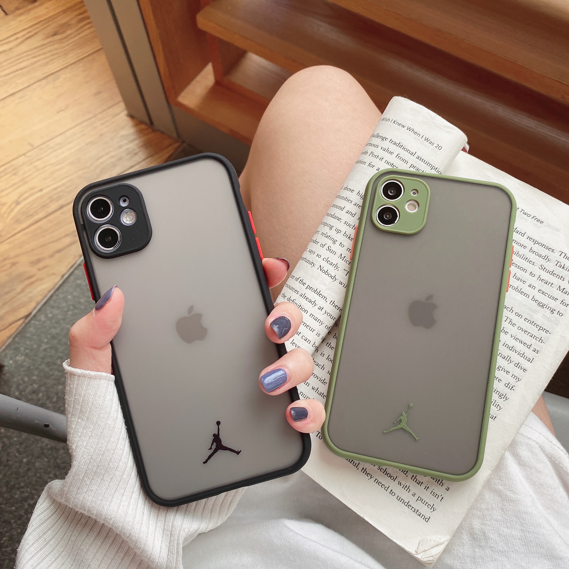 潮牌磨砂飞人乔丹适用苹果12/x手机壳XS Max/XR/iPhoneX/7p女iphone11Pro硅胶se2男全包摄像头防摔保护套mini在类目 3C数码配件, 手机配件, 手机保护套/壳中 - 来自Buy2taobao.com提供专业的淘宝代购服务