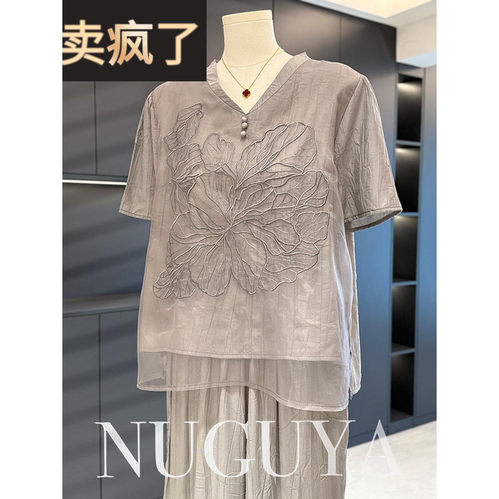时尚时尚的妈妈雪纺套装2025夏季新款中老年人百搭两件套