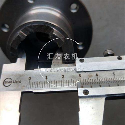 福田雷沃拖拉机tb524 554全柴4102 4105发动机气泵连接.盘 法兰盘