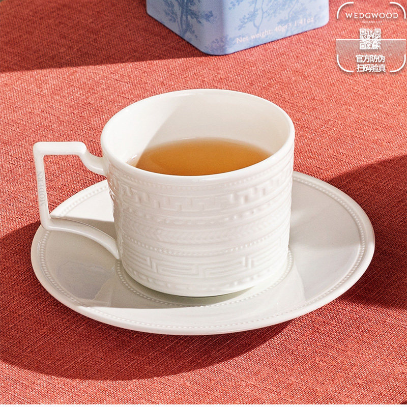 玮致活意大利浮雕咖啡杯碟骨瓷