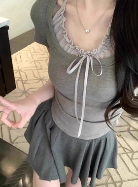 法式纯欲挂脖假两件木耳边短袖t恤女修身内搭短款不规则正肩上衣