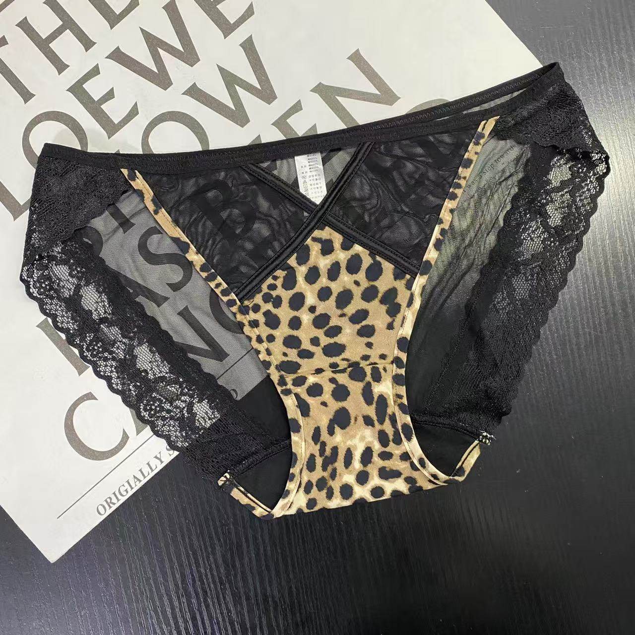 2025年春季新款豹纹蕾丝性感镂空低腰包臀棉裆透气纯欲少女三角裤,女士内衣/男士内衣/家居服,女三角裤,淘宝优惠券,粉丝福利购,淘宝优惠卷